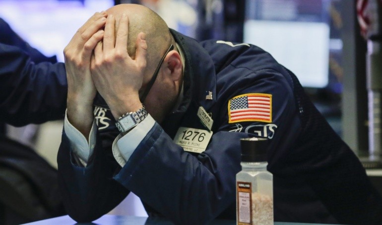 bond trader despair